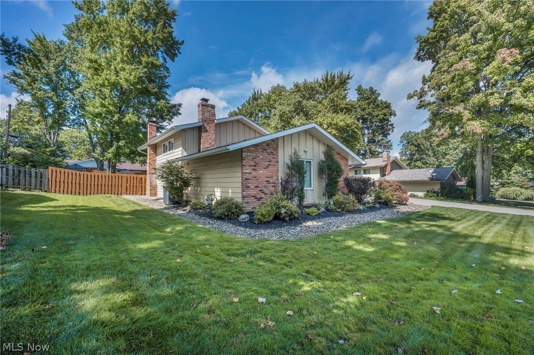 7676 Trenton Trail