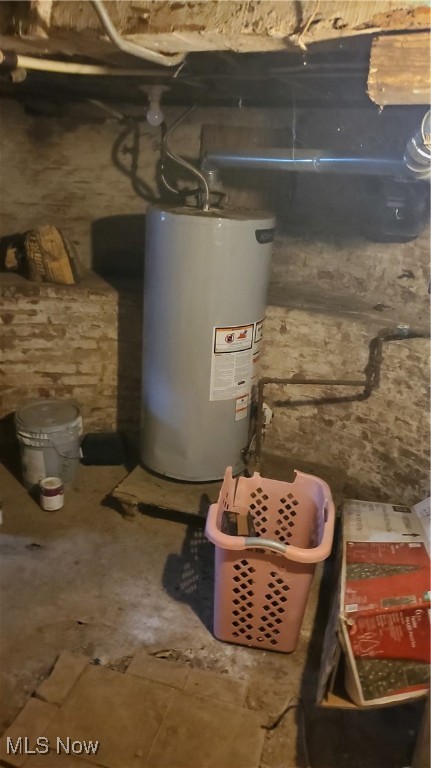 Benedict & Roots - Residential Income