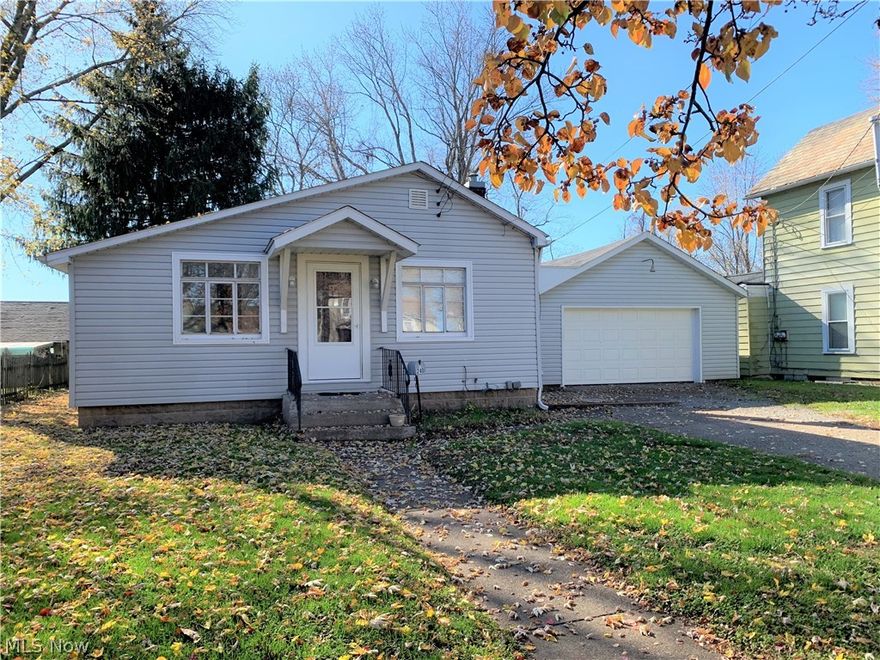 Nice 1 story home with 2 bedrooms and 1 bath. There are hardwood floors throughout. The lot is 66x123 and partially fenced in. The attached garage is 20x24. There is a full basement with a shower. This home will allow for immediate possession.