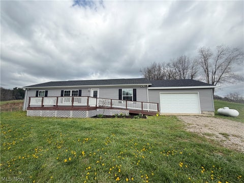 Homes For Sale - 6995 Bill Johns Road<br/> Newcomerstown, OH 43832