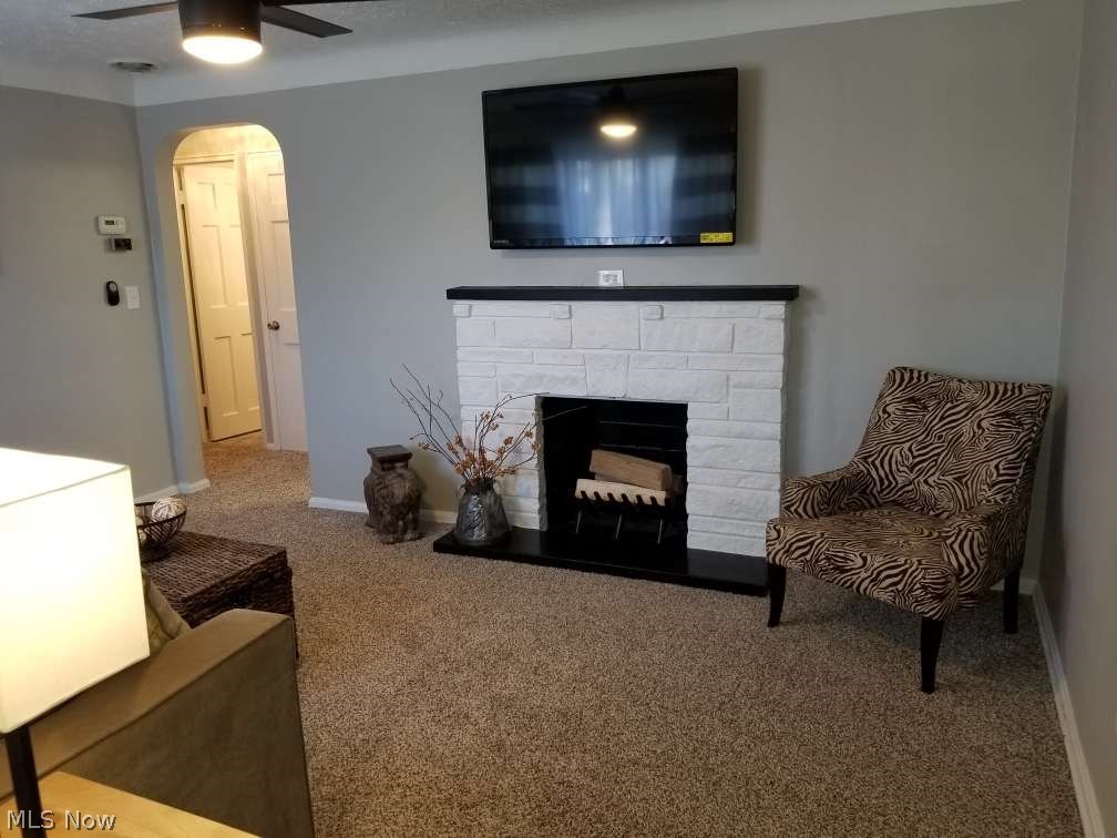 Broadfield Sub/W H Telling - Residential