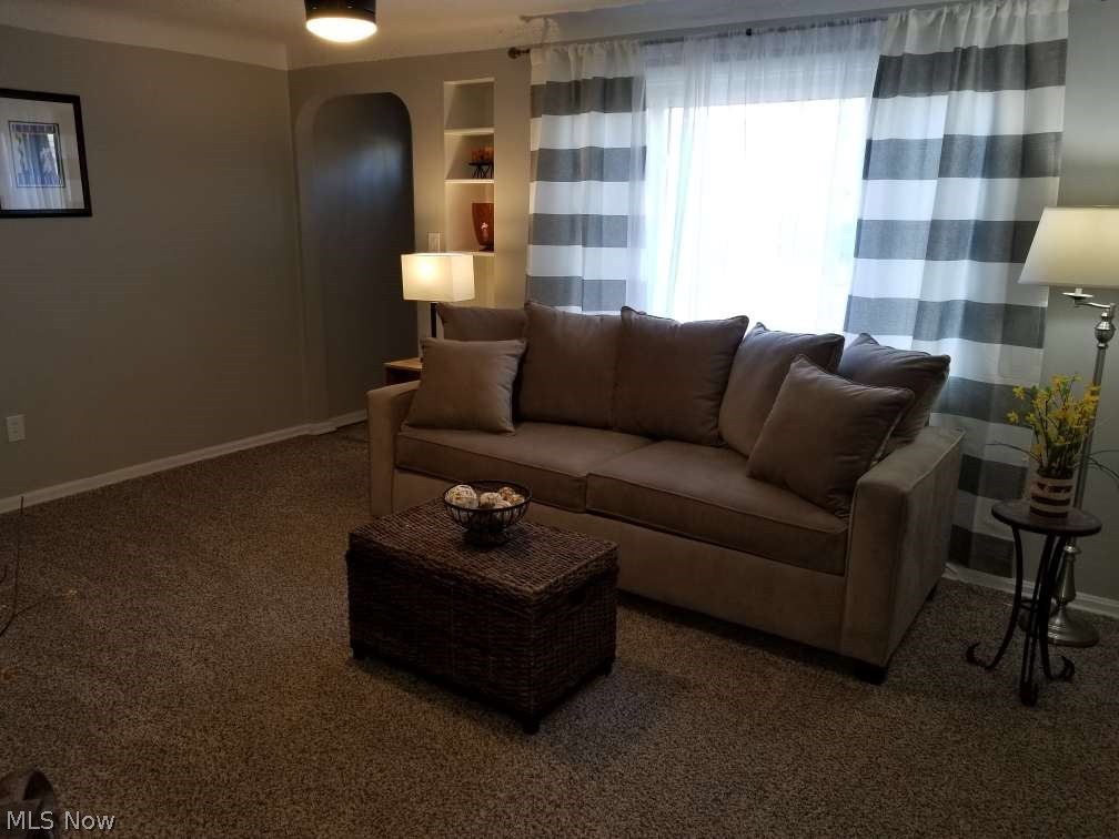 Broadfield Sub/W H Telling - Residential