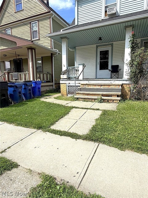 Tiny photo for 3798 W 38th Street, Cleveland, OH 44109 (MLS # 5240737)