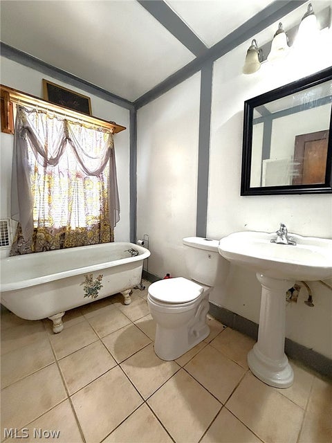 Tiny photo for 3798 W 38th Street, Cleveland, OH 44109 (MLS # 5240737)
