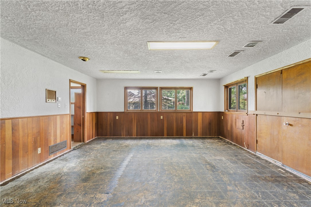 A J Heiman Sub/1st Add - Residential