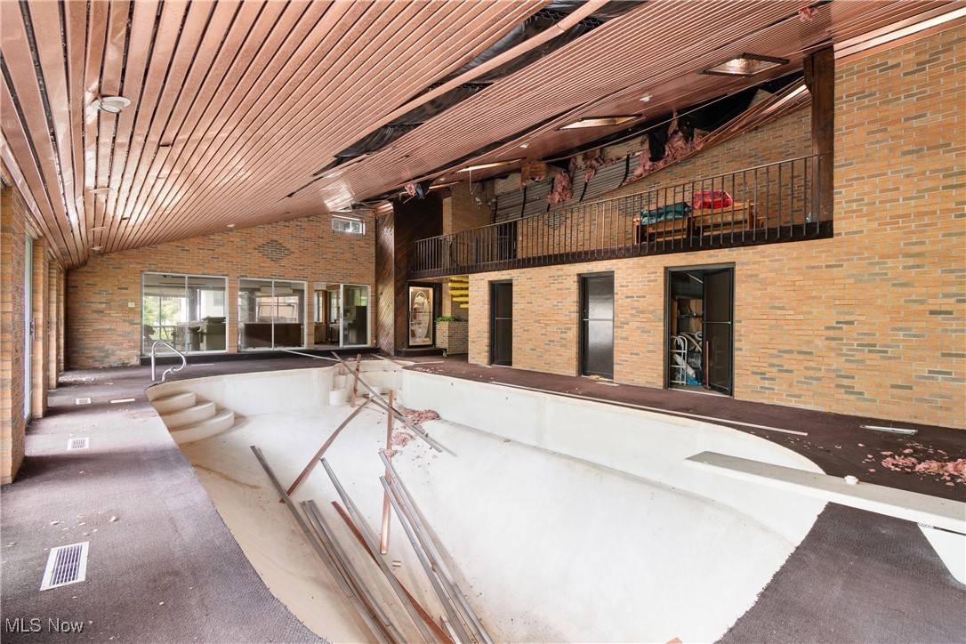 A J Heiman Sub/1st Add - Residential