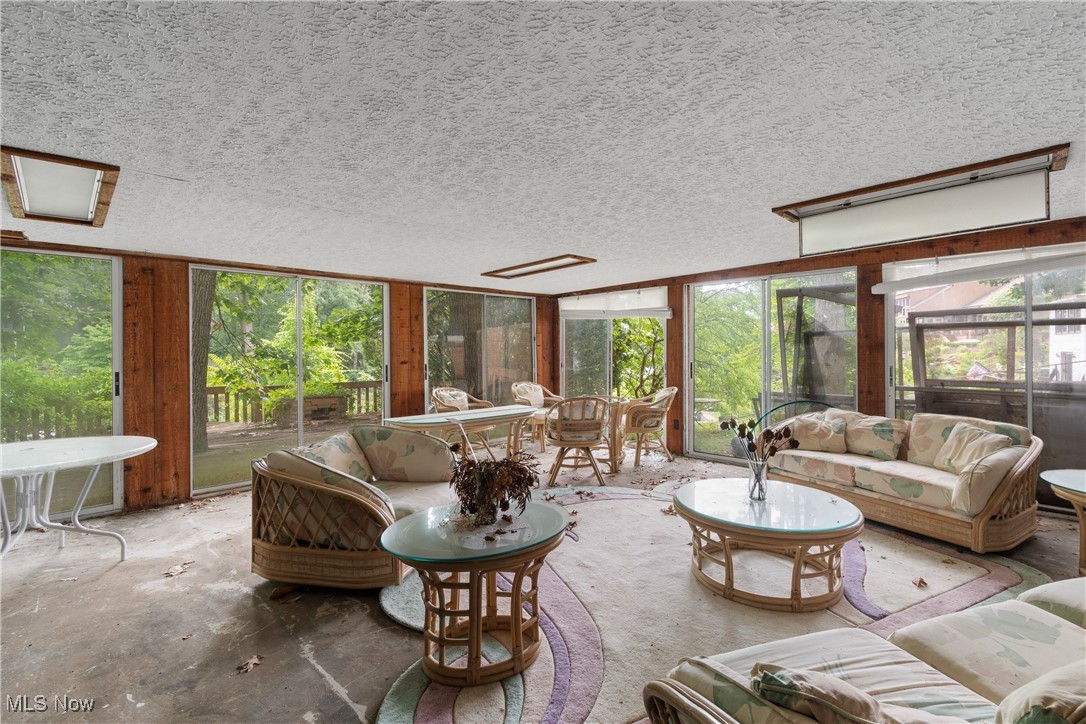 A J Heiman Sub/1st Add - Residential