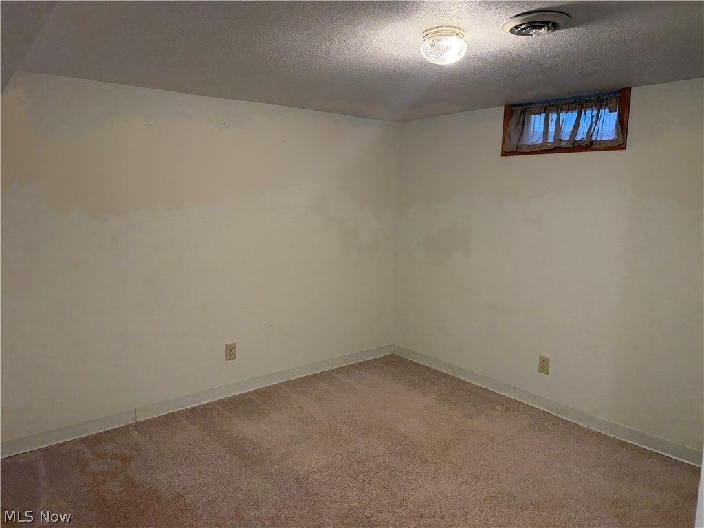 Photo of 6913 Tippecanoe Road, Boardman, OH 44406 (MLS # 5208621)