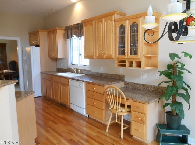 Hamlets Glenmoor Condo - Residential