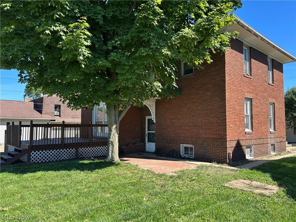 109 Main Street N