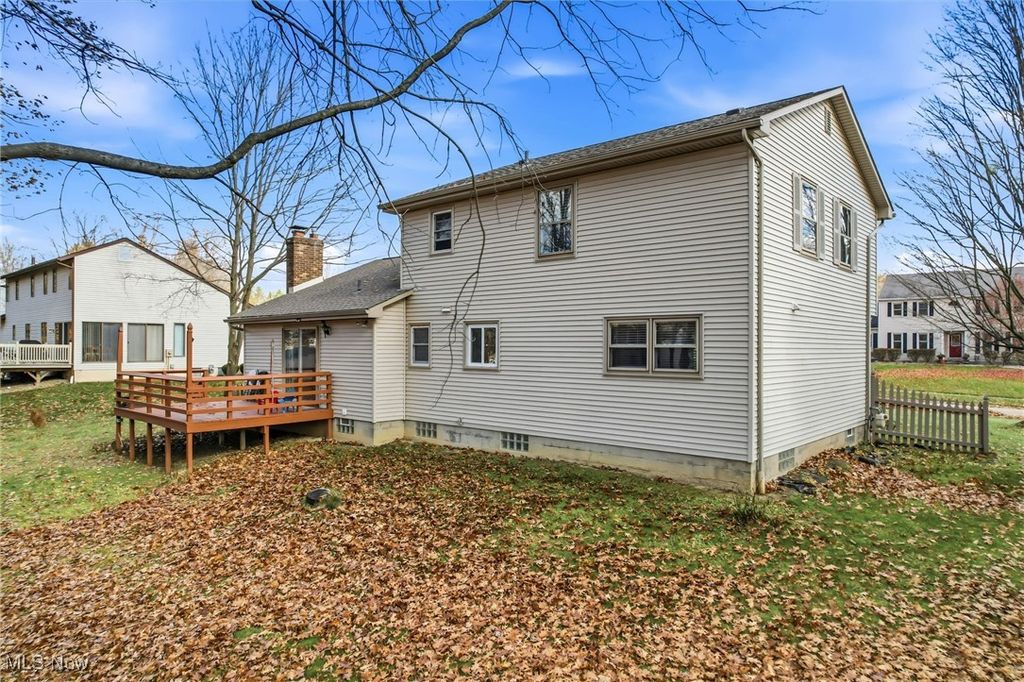 Photo of 510 W Regency Circle, Canfield, OH 44406 (MLS # 5174213)