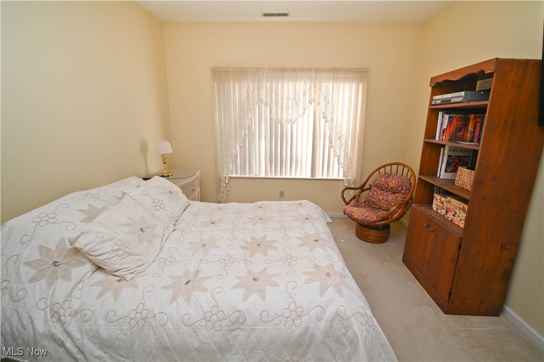 Woodland Chase Eastwood Condo - Residential