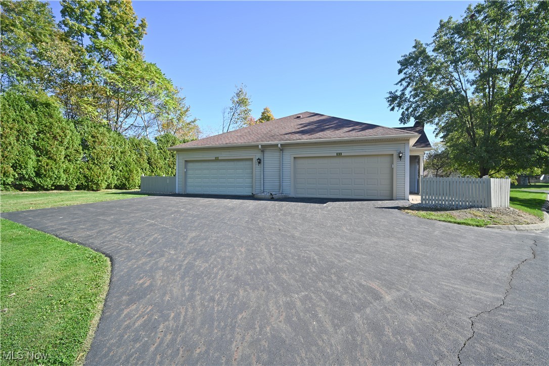 Woodland Chase Eastwood Condo - Residential