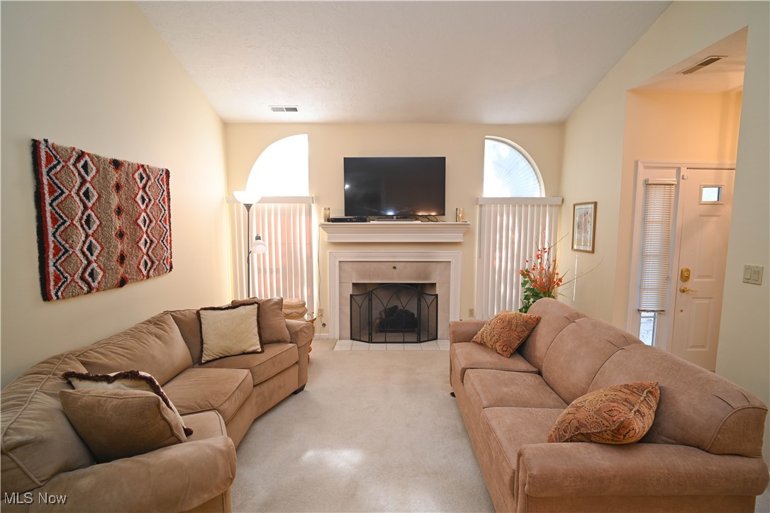 Woodland Chase Eastwood Condo - Residential