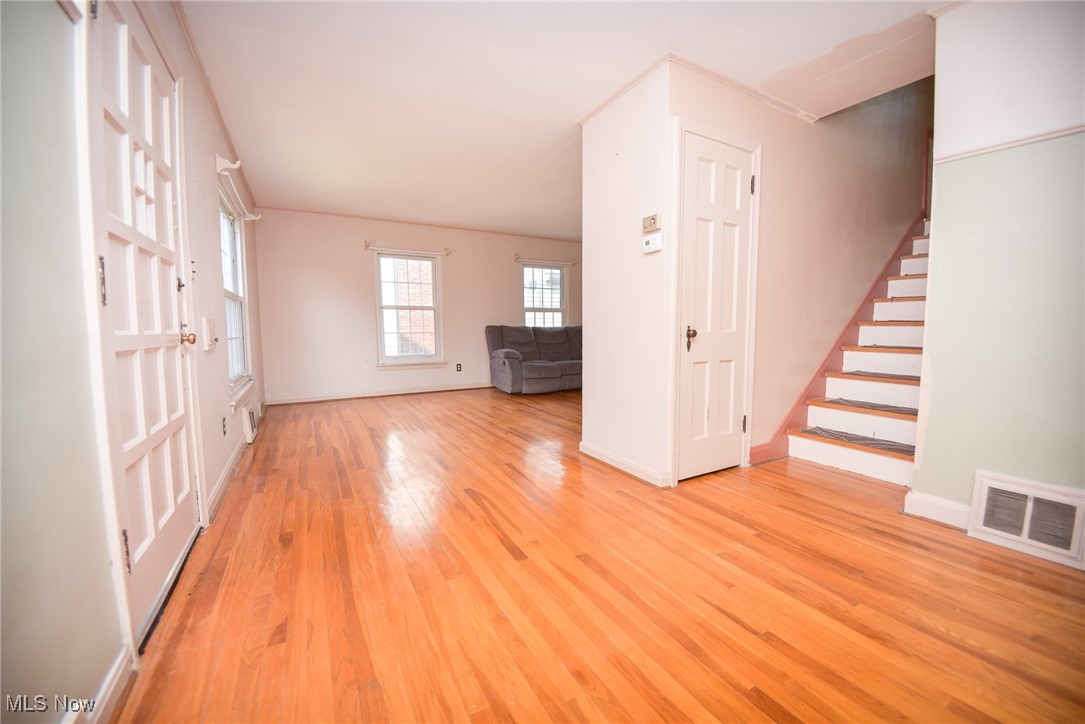 15703 Lakewood Hts. Boulevard