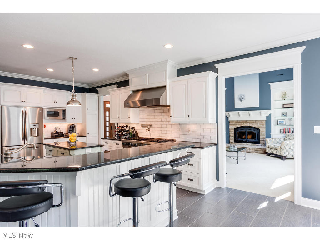 Colonial Hills - Residential