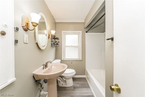 Tiny photo for 2371 Loyola Road, University Heights, OH 44118 (MLS # 5209197)