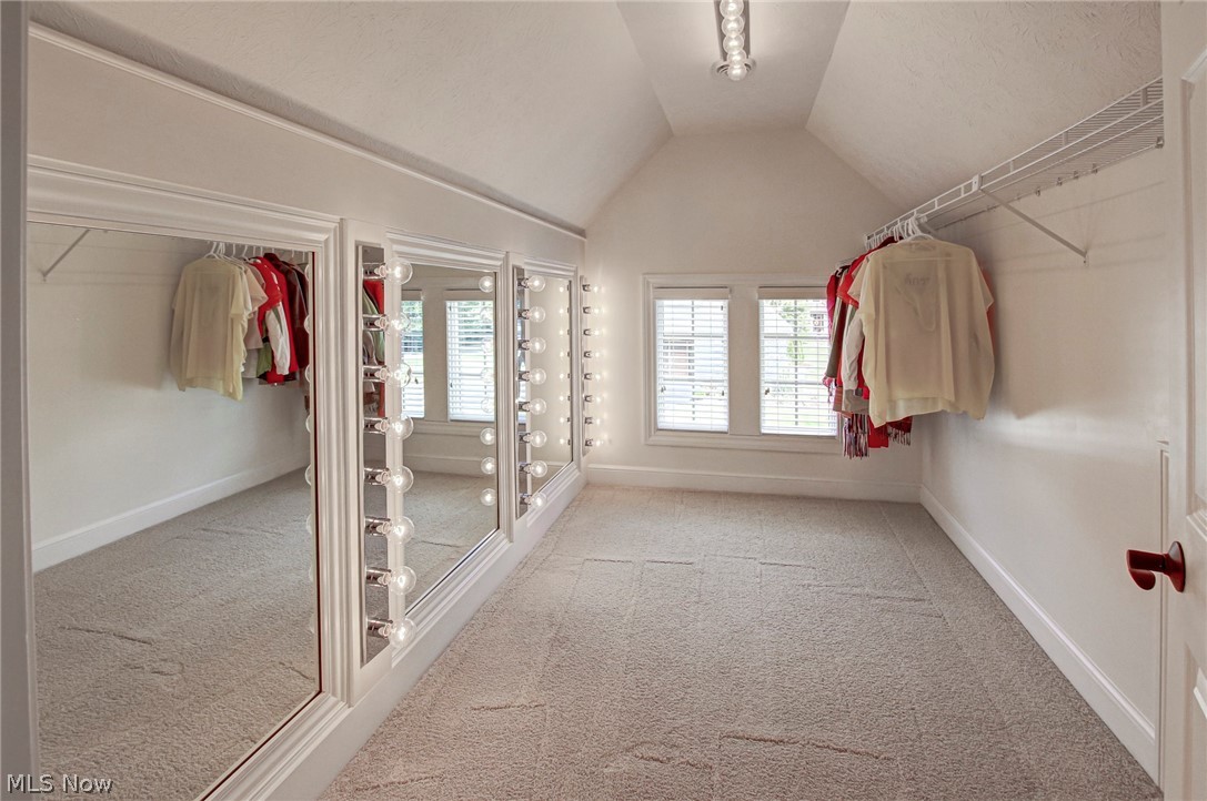 Legacy Pointe #5 Condos - Residential