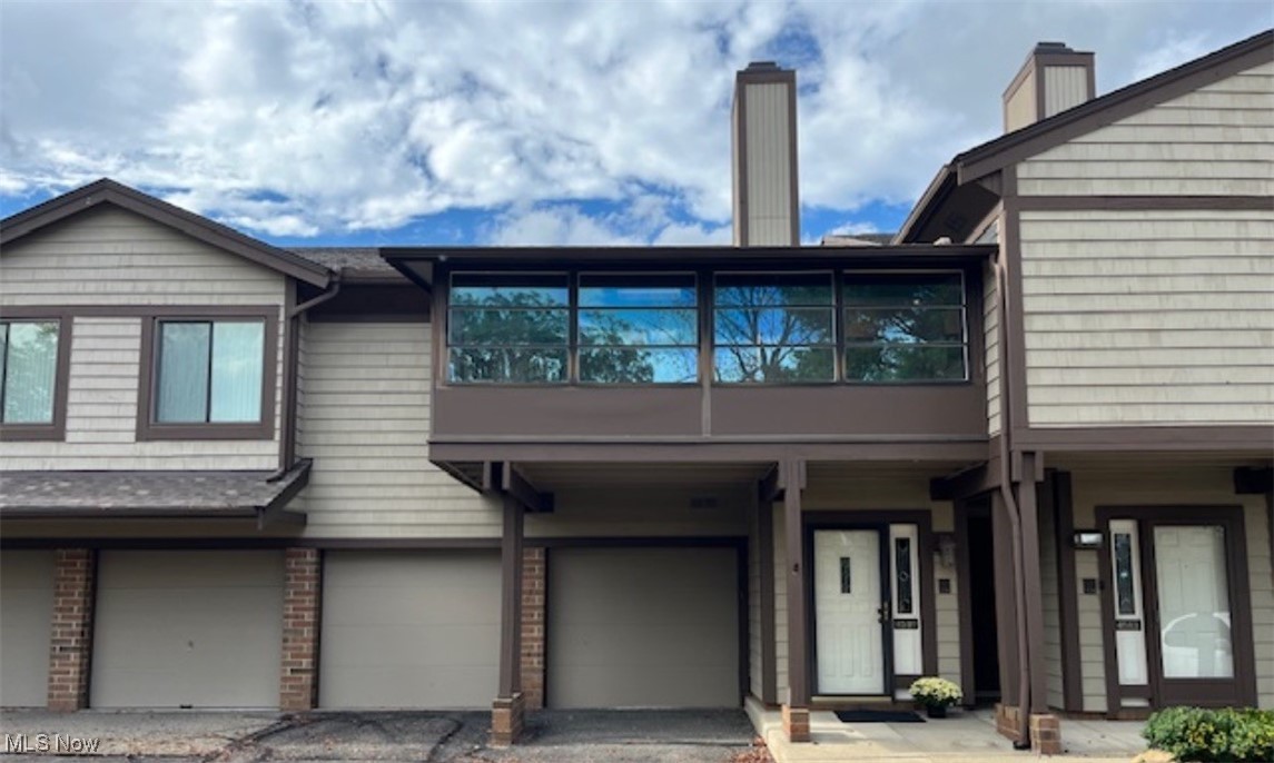 London Square Village - Residential
