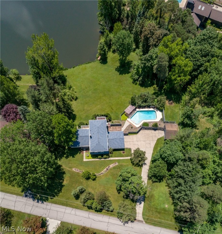 Sugar Bush Knolls - Residential