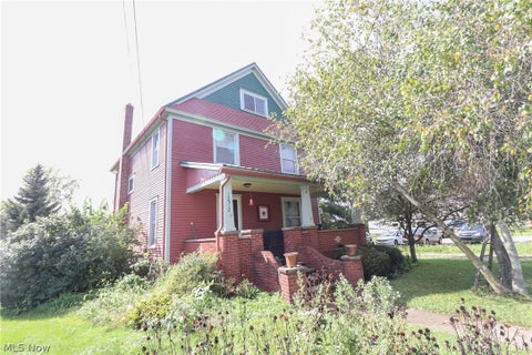 Homes For Sale - 13912 Kauffman Avenue<br/> Sterling, OH 44276