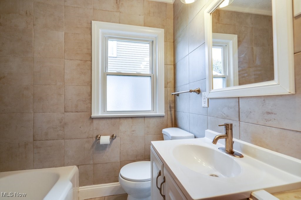 In/City/Canton - Residential