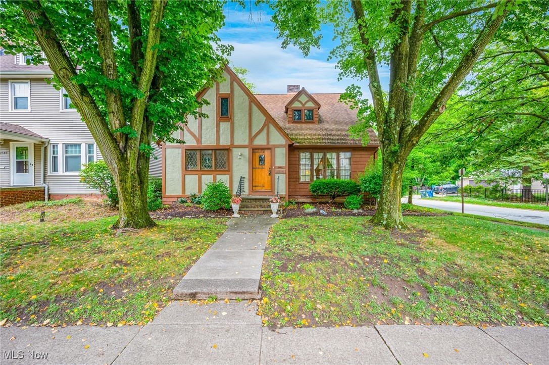 2576 S Taylor Road, Cleveland Heights, Ohio image 1
