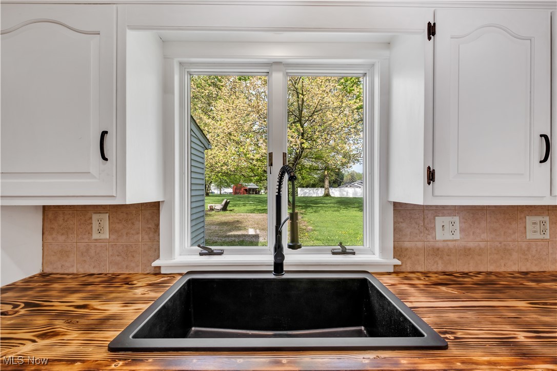 116 Idlewood Drive, Amherst, Ohio image 16