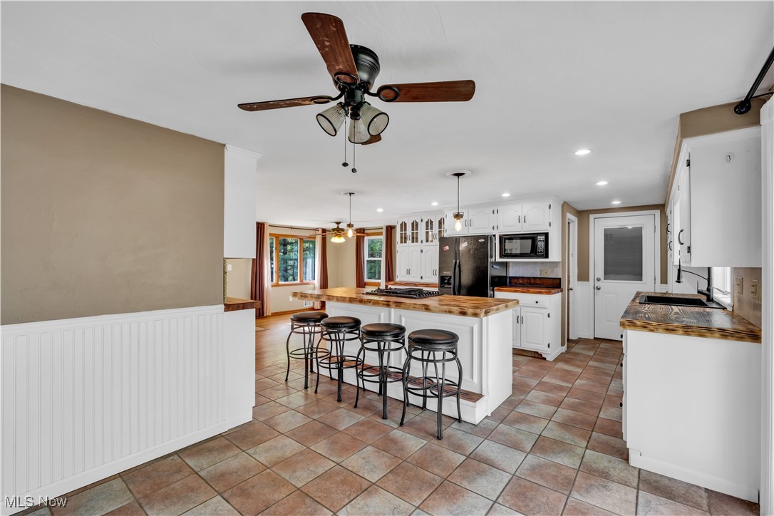 116 Idlewood Drive, Amherst, Ohio image 18
