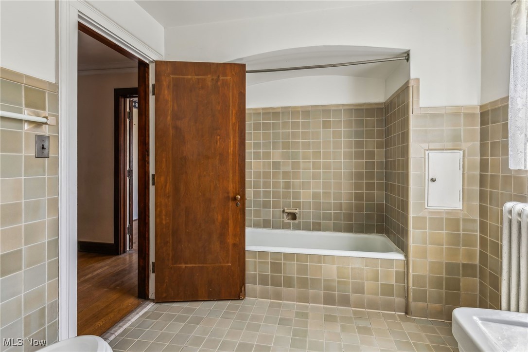 10116 Edgewater Drive, Cleveland, Ohio image 30