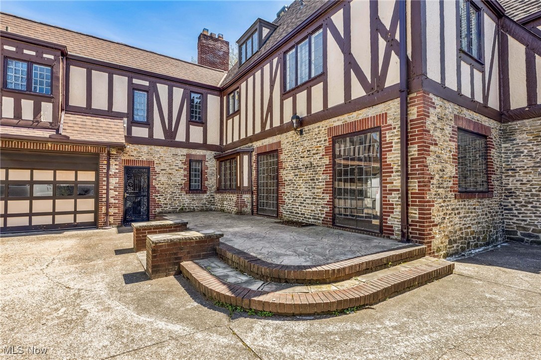 10116 Edgewater Drive, Cleveland, Ohio image 39