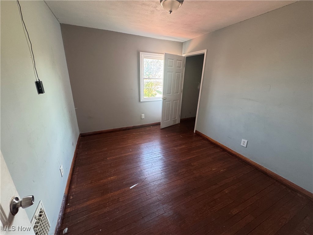 10917 Linnet Avenue, Cleveland, Ohio image 9