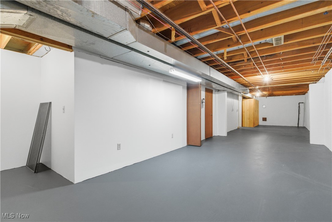 Hunting Hills Estates - Residential