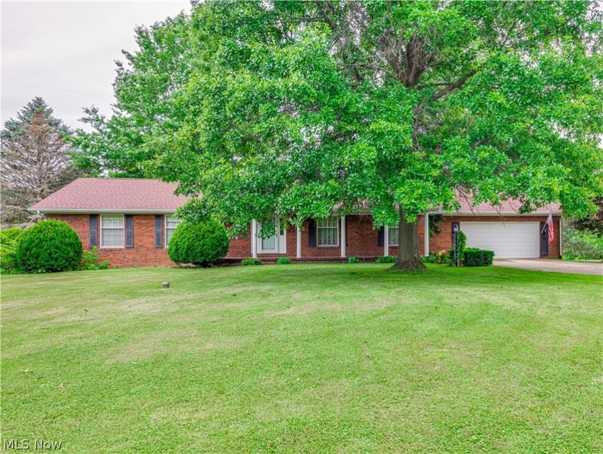 Welcome to 2859 State Route 43 Mogadore an amazing 3 Bedroom,  2 1/2 Bath Ranch situated on 2.91 acres of spacious living.  This home has an eat in kitchen in addition to a formal dining room, a spacious living room, and a cozy family room with a great wood burning fireplace and a slider that leads to the 3 seasons room,  a 2 car garage and a partially finished basement.  The master bedroom features a walk-in shower & ceiling fan.  There is an inground pool with a pool changing room/half bath and a 12x16 storage shed.  All appliances stay including washer & dryer.  Electric panel was upgraded June '22.  This listing won't last long!