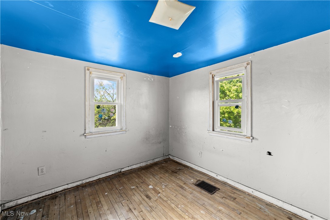 Lorain Hlnds Resub - Residential