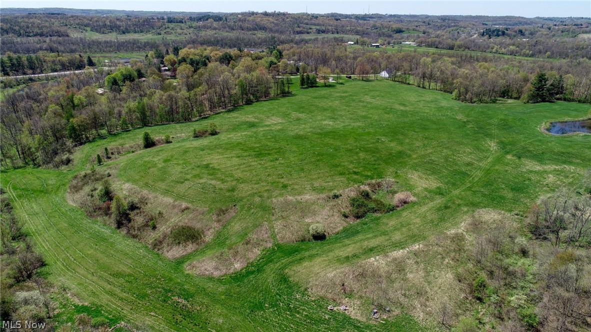 Sampson Road, Cambridge, Ohio image 3