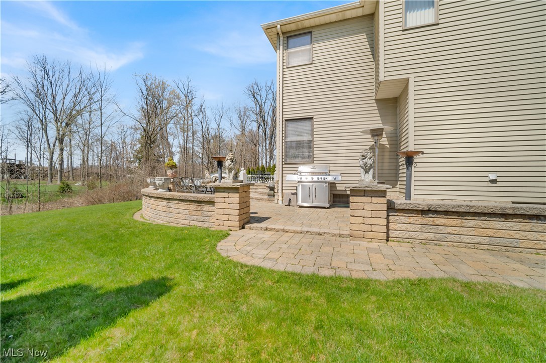 6722 Silvermound Drive, Mentor, Ohio image 5