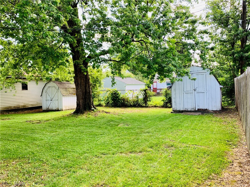 Hoy Lo Mae - Residential Income