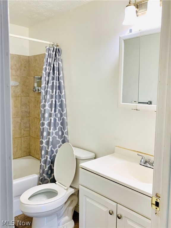 Hoy Lo Mae - Residential Income