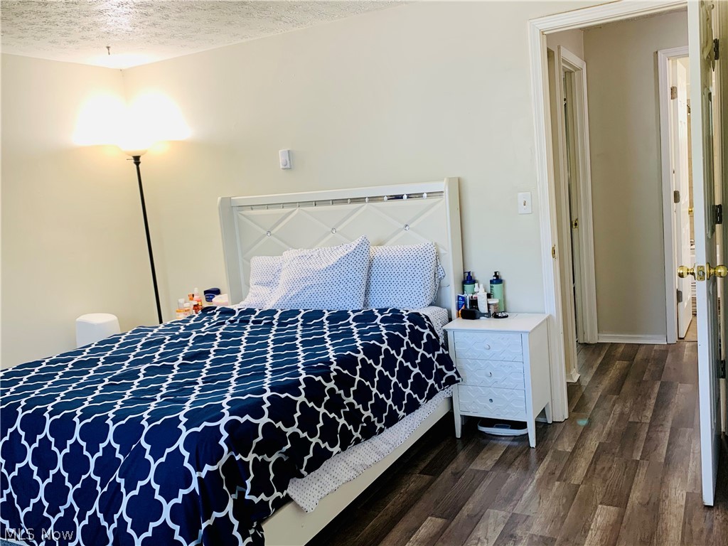 Hoy Lo Mae - Residential Income