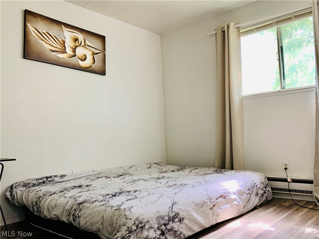 Hoy Lo Mae - Residential Income