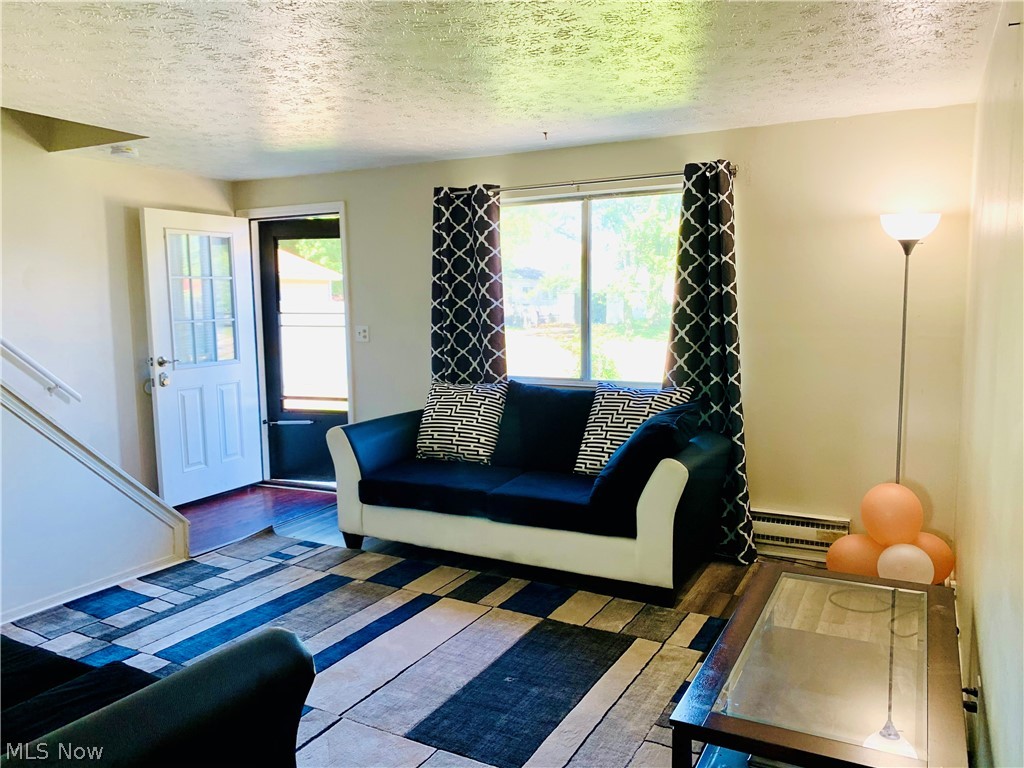 Hoy Lo Mae - Residential Income