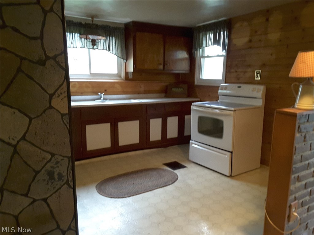 Thompson - Residential