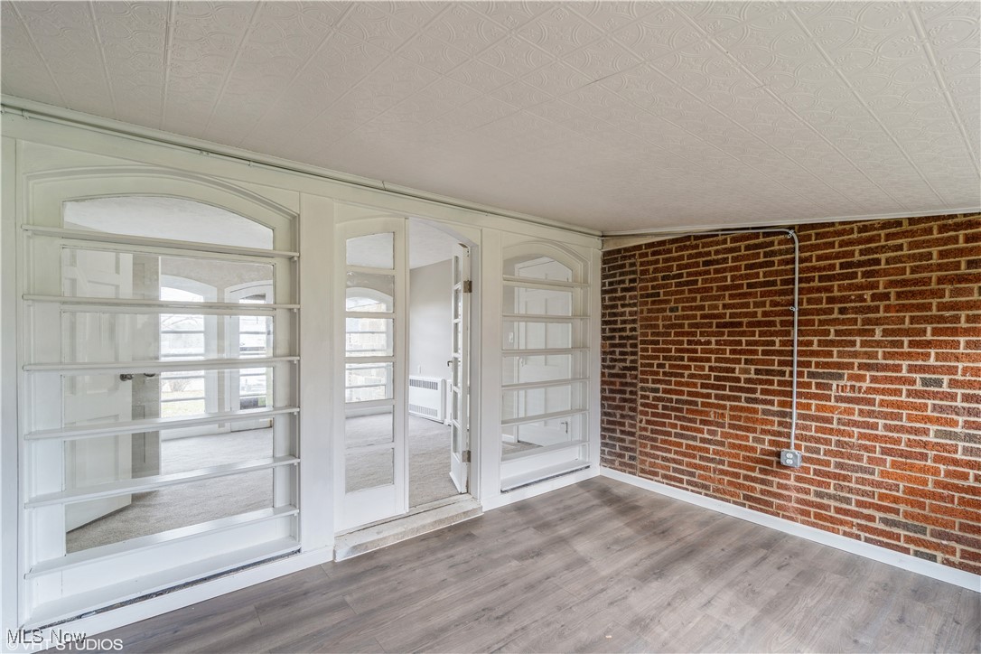 Walton Hills Estate 07 - Residential