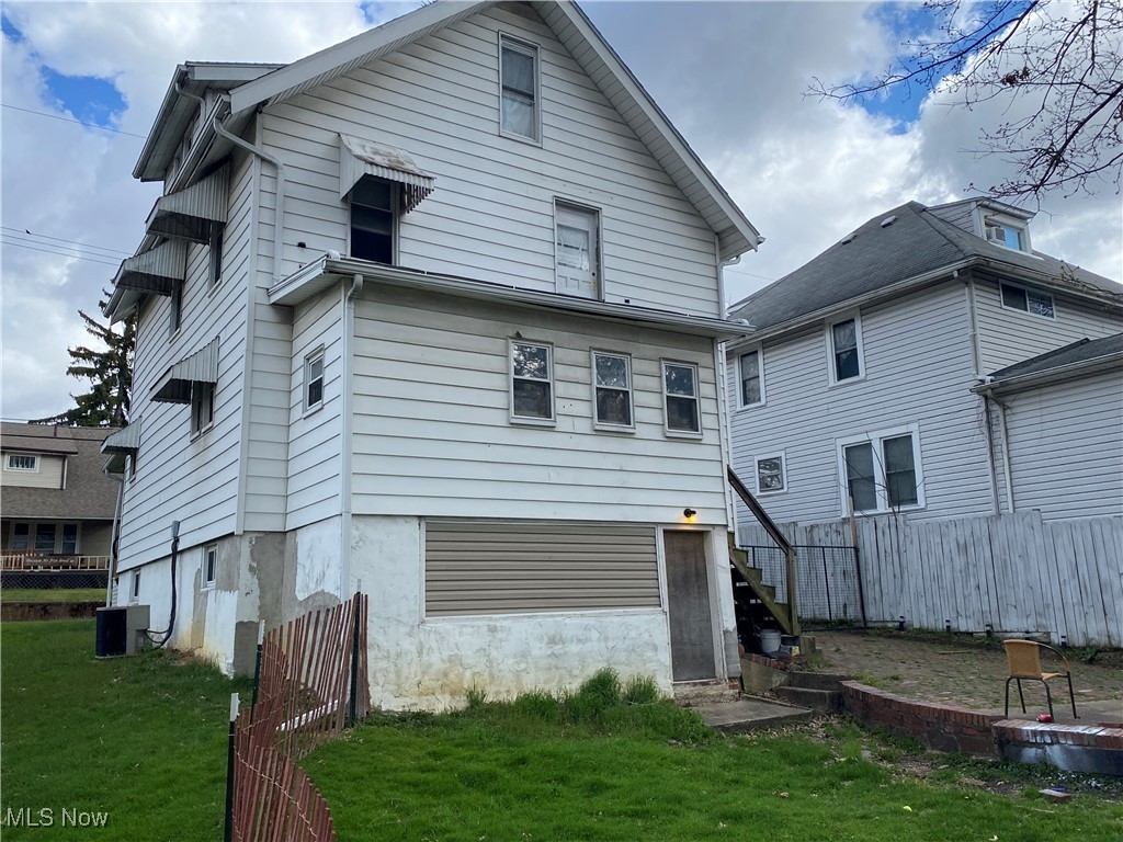 1248 Florida Avenue, Akron, Ohio image 7