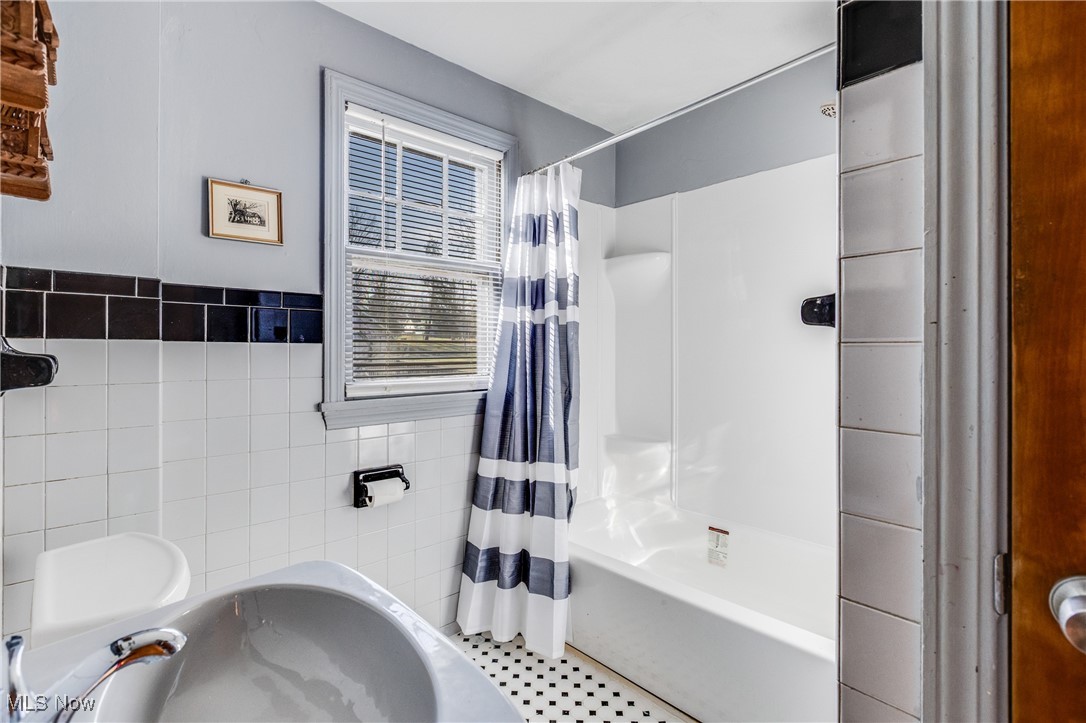 City/Youngstown - Residential