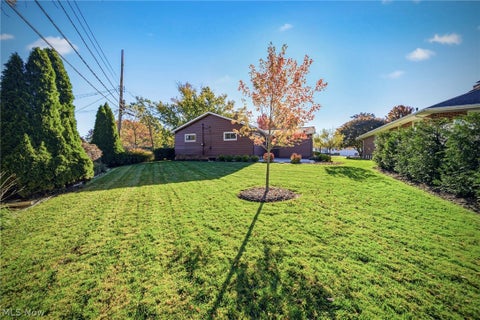 Tiny photo for 6375 Ashdale Road, Mayfield Heights, OH 44124 (MLS # 5253872)