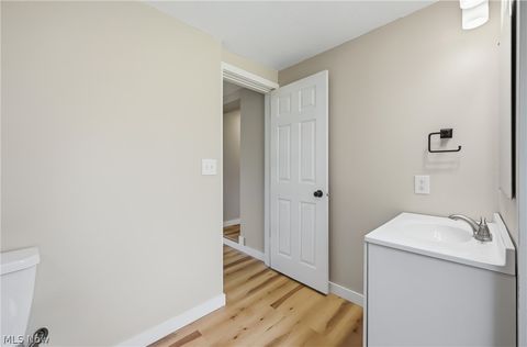 Tiny photo for 847 State Route 534 NW, Newton Falls, OH 44444 (MLS # 5202730)