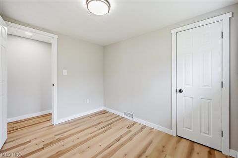 Tiny photo for 847 State Route 534 NW, Newton Falls, OH 44444 (MLS # 5202730)