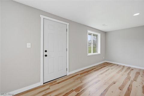 Tiny photo for 847 State Route 534 NW, Newton Falls, OH 44444 (MLS # 5202730)